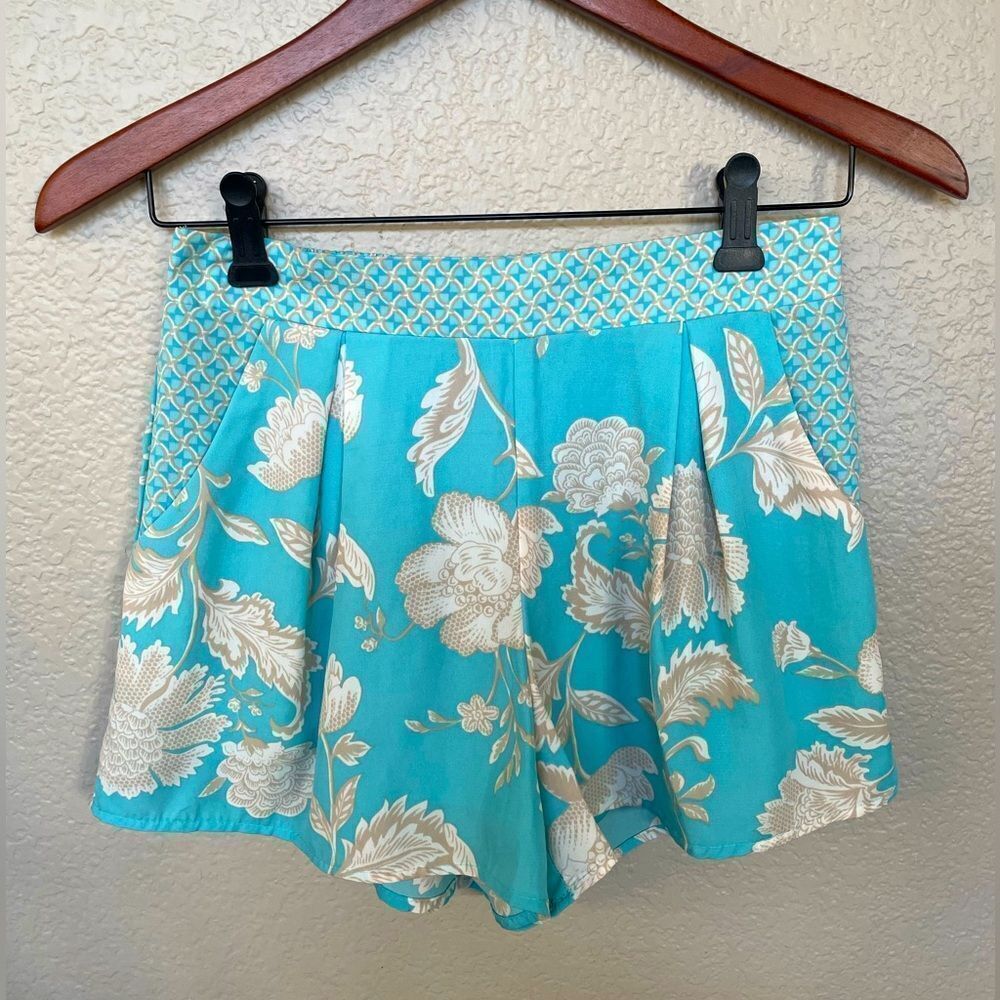 Alya Blue Tan Floral Summer Flowy Shorts S